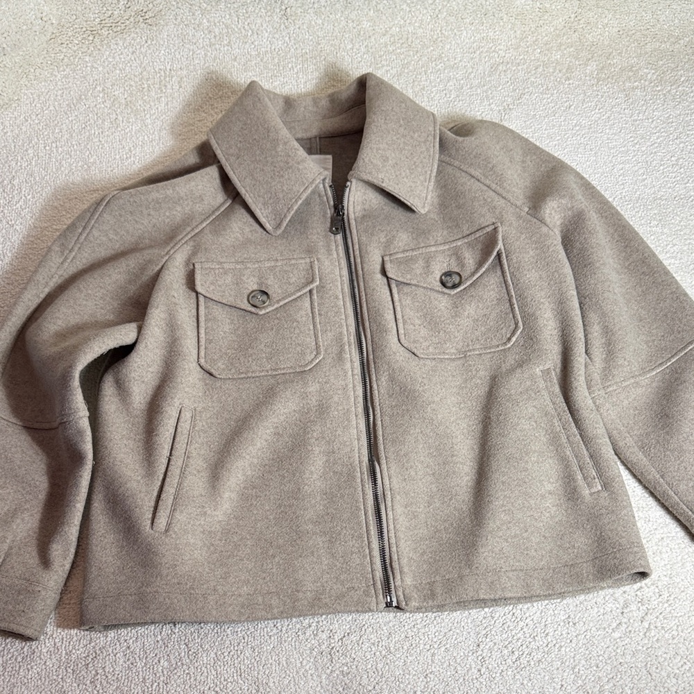 Avec Les Filles Relaxed Zip Front Shacket Jacket Oatmeal Tan Felted-L